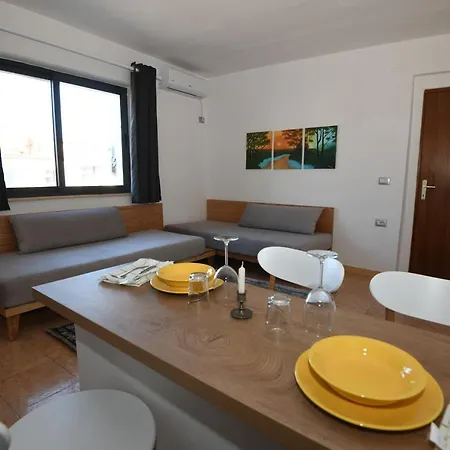 Apartamento Rondine Tirana